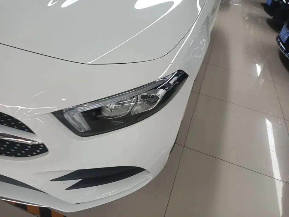 Mercedes-Benz A-Class 2022 Second Facelift A 200 L Sport Sedan Fashion Version — миниатюра 8
