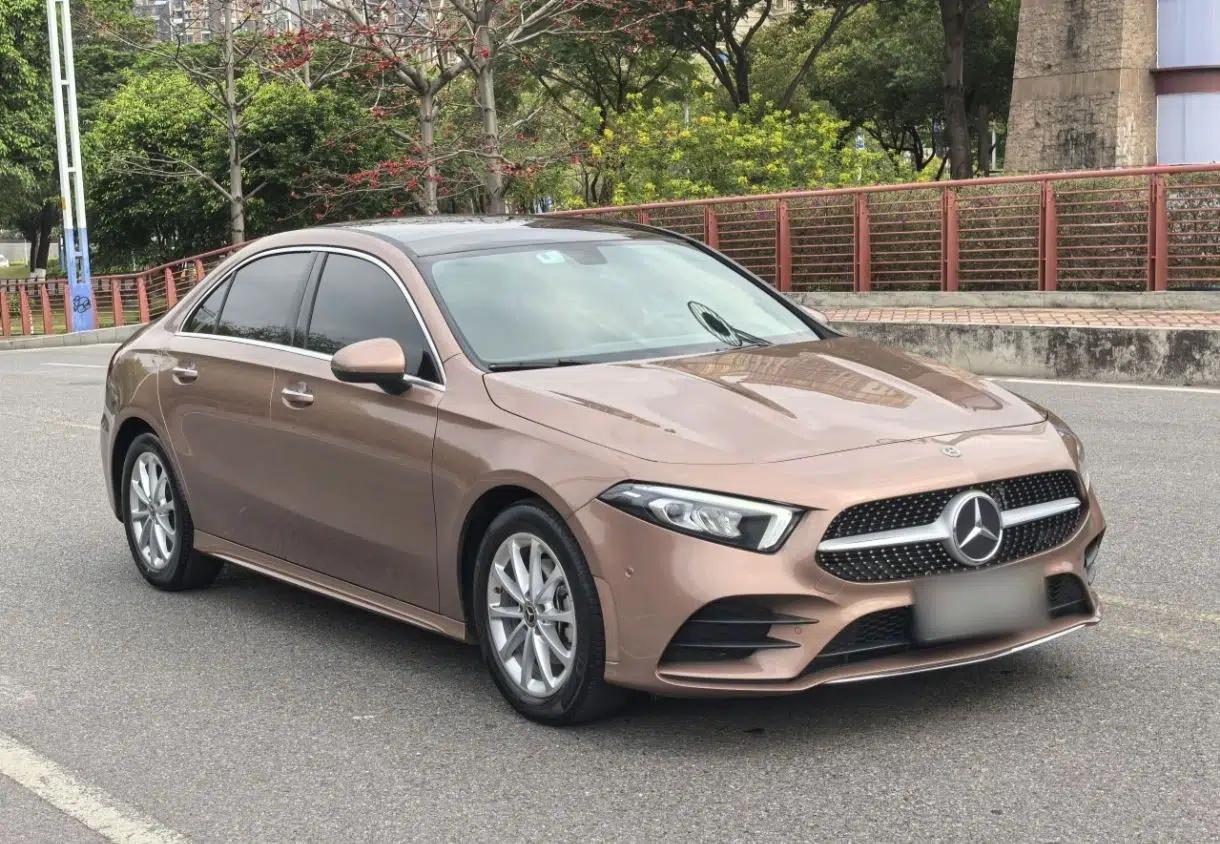 Mercedes-Benz A-Class 2020 Restyled A 200 L Sport Sedan Dynamic Version — миниатюра 3