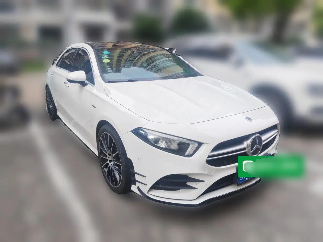 Mercedes-Benz A-Class 2019 A 200 L Sport Sedan First Edition Special Edition — миниатюра 3