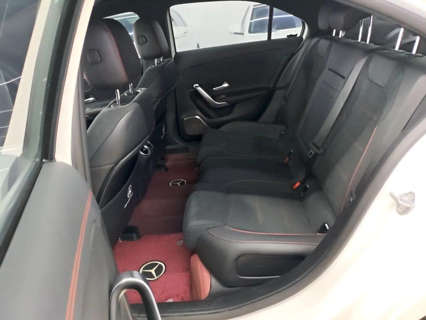 Mercedes-Benz A-Class 2023 A 200 L Fashion Model — миниатюра 20