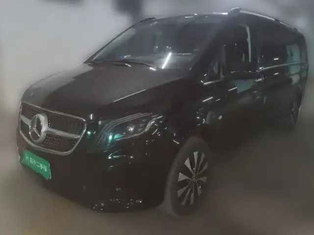Mercedes-Benz Vito 2023 2.0T Elite Version 7 Seats
