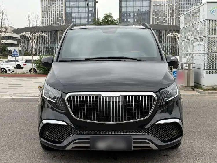 Mercedes-Benz Vito 2021 2.0T Business Version 7 Seats — миниатюра 2