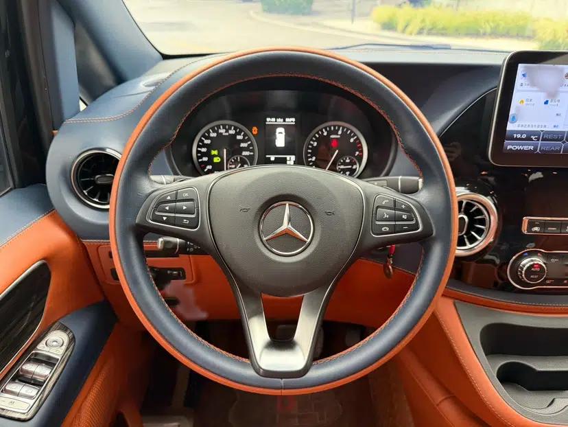 Mercedes-Benz Vito 2021 2.0T Business Version 7 Seats — миниатюра 11