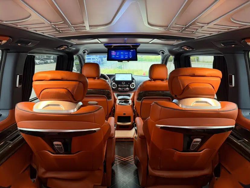 Mercedes-Benz Vito 2021 2.0T Business Version 7 Seats — миниатюра 12