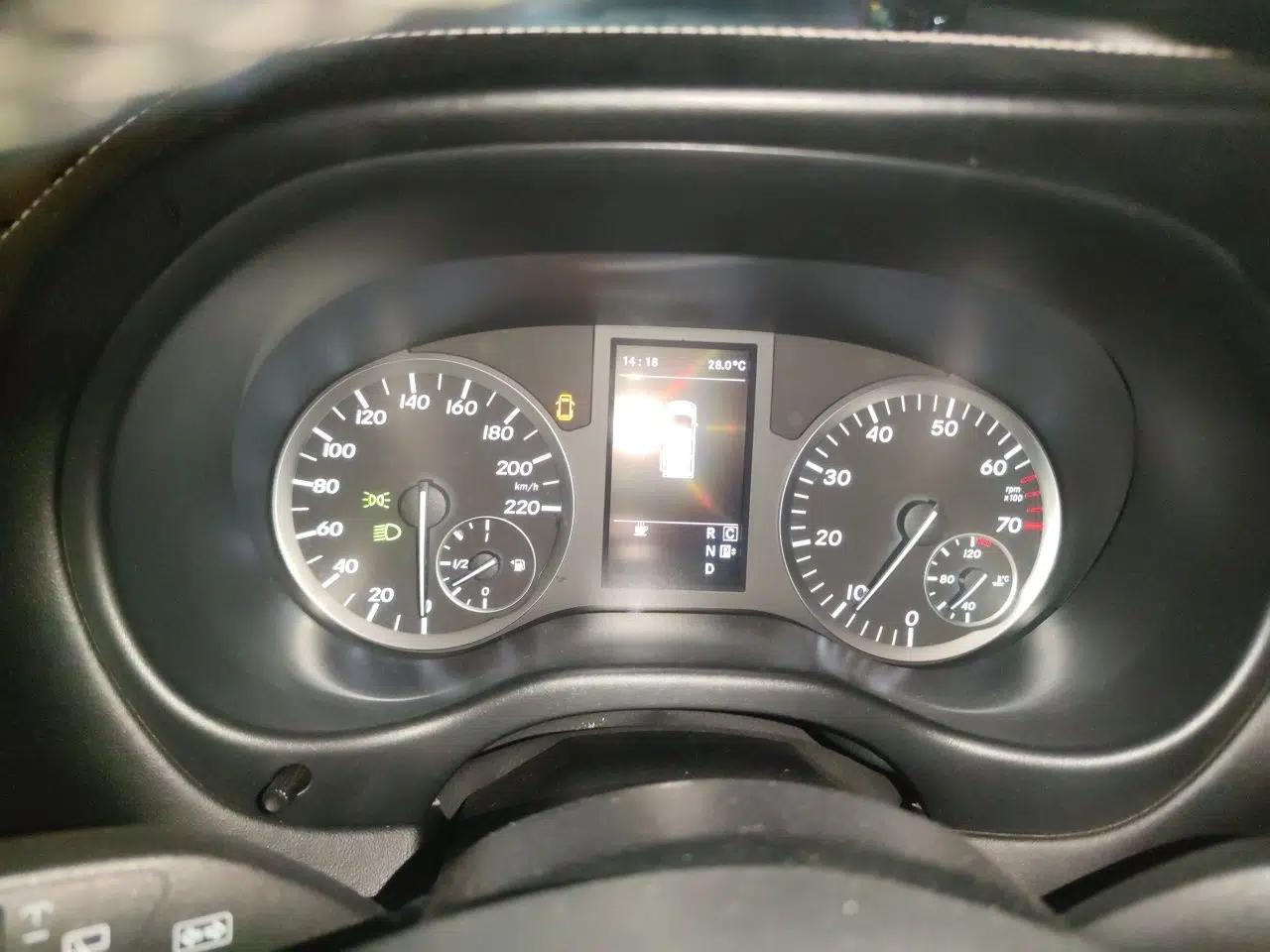Mercedes-Benz Vito 2016 2.0T Business Edition — миниатюра 11