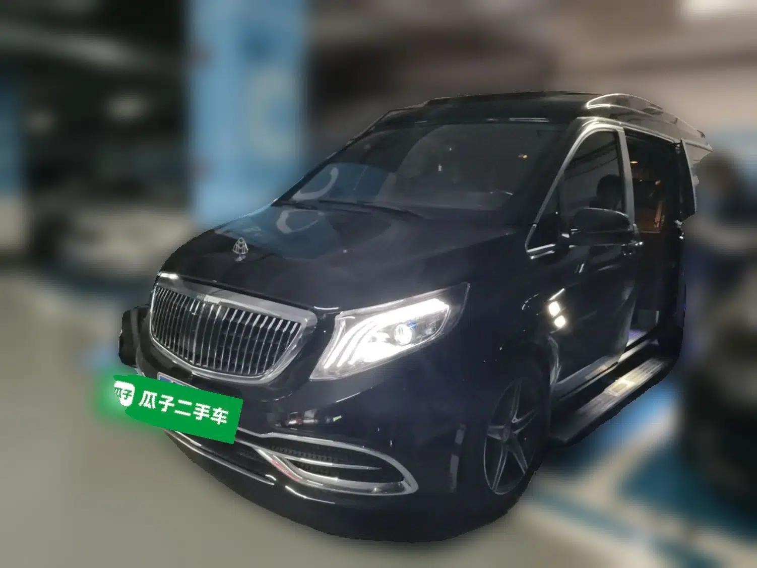 Mercedes-Benz Vito 2020 Mercedes-Benz V-Class conversion, 2.0-liter gasoline, automatic transmission, 4 seats. — миниатюра 1