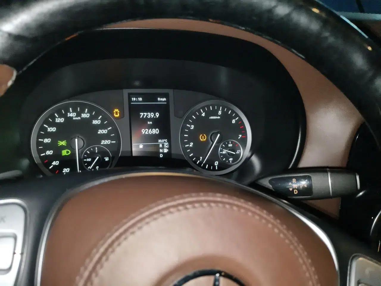 Mercedes-Benz Vito 2020 Mercedes-Benz V-Class conversion, 2.0-liter gasoline, automatic transmission, 4 seats. — миниатюра 11