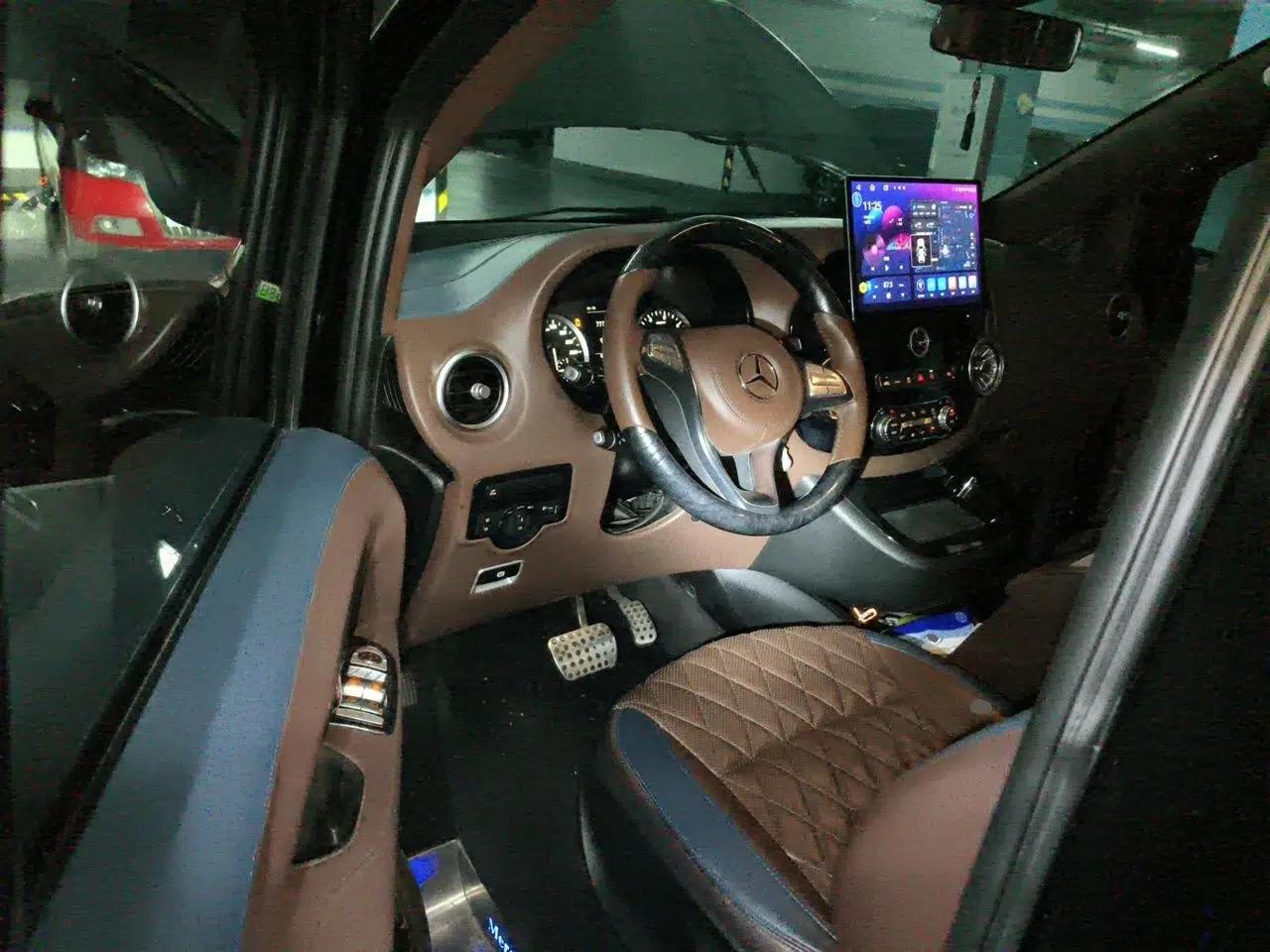 Mercedes-Benz Vito 2020 Mercedes-Benz V-Class conversion, 2.0-liter gasoline, automatic transmission, 4 seats. — миниатюра 16