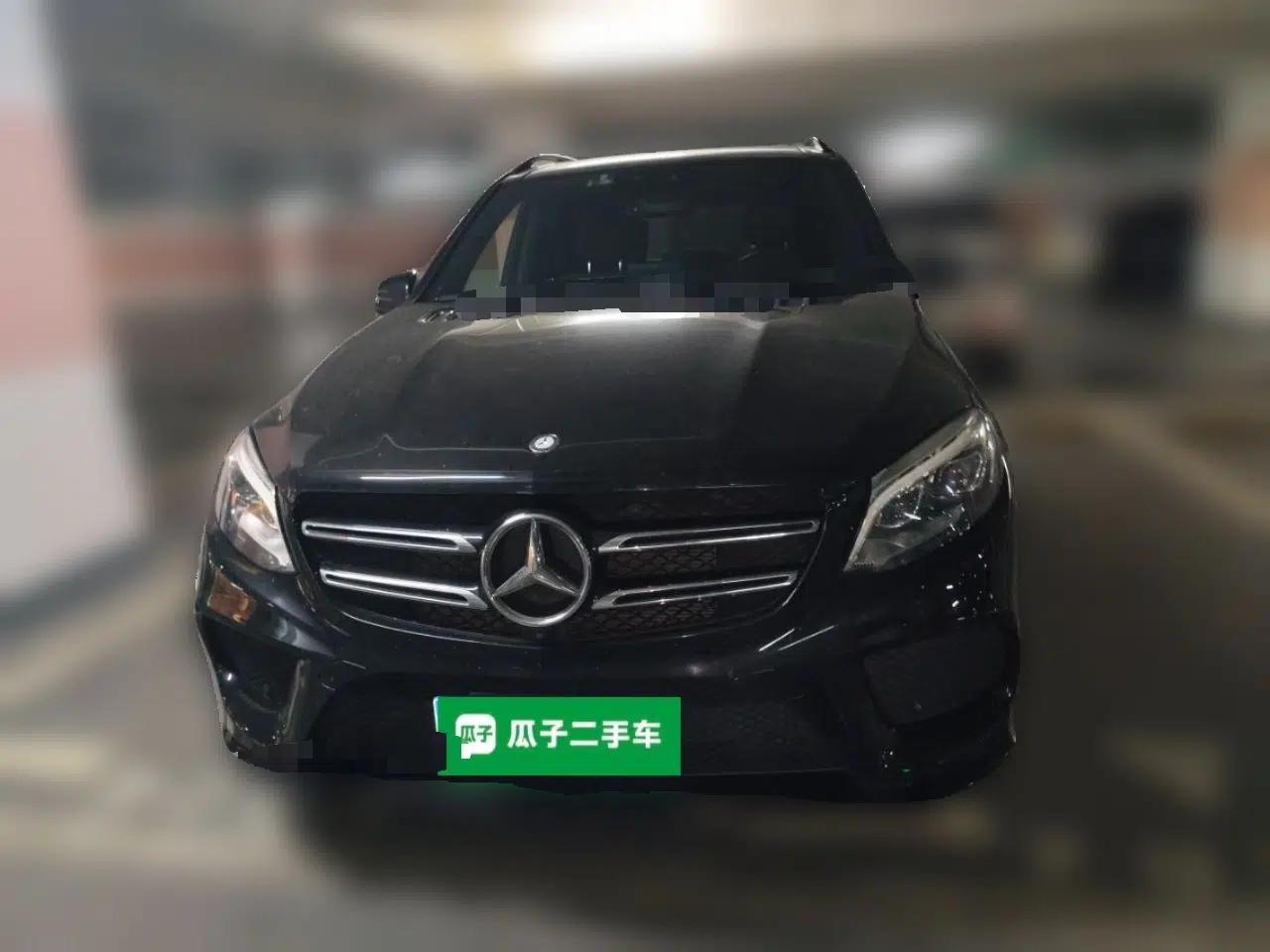 Mercedes-Benz GLE-Class 2017 Mercedes-Benz GLE400 (parallel import), 3.0-liter automatic, gasoline, 5 seats — миниатюра 2