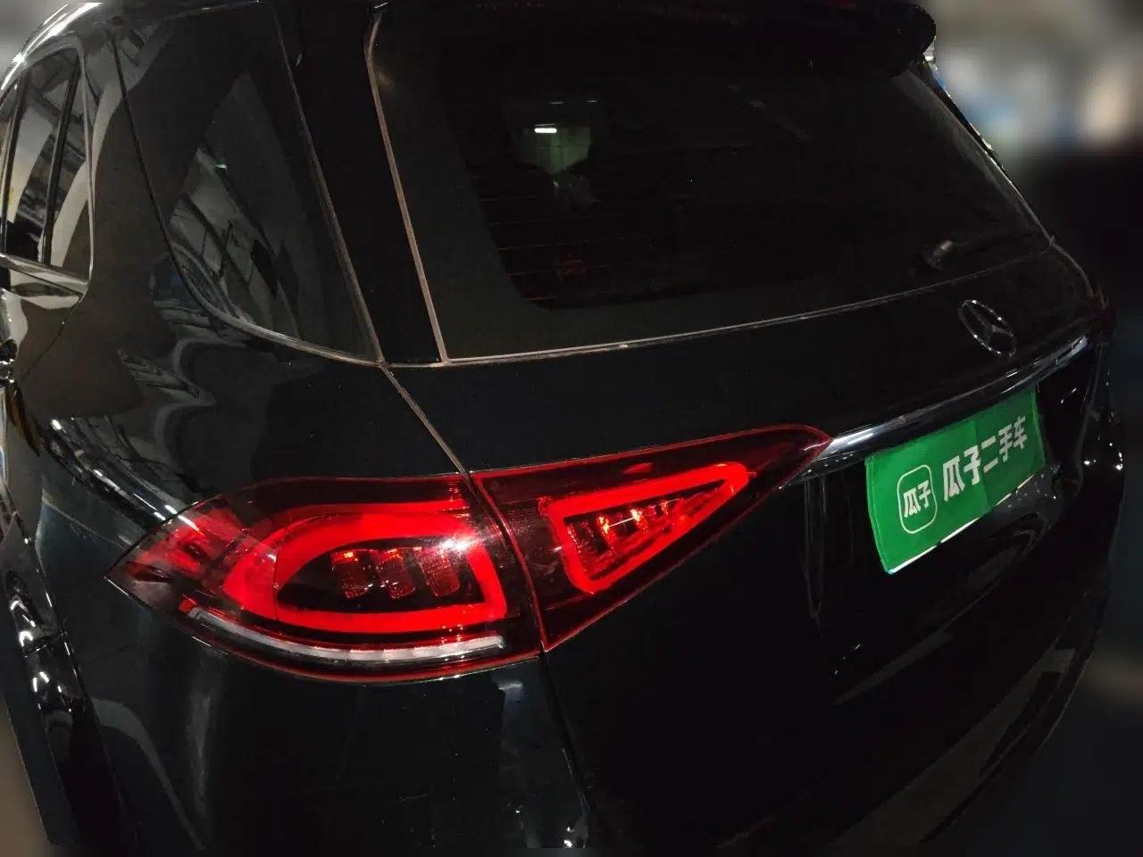 Mercedes-Benz GLE 2021 GLE 350 4MATIC Luxury Model — миниатюра 5