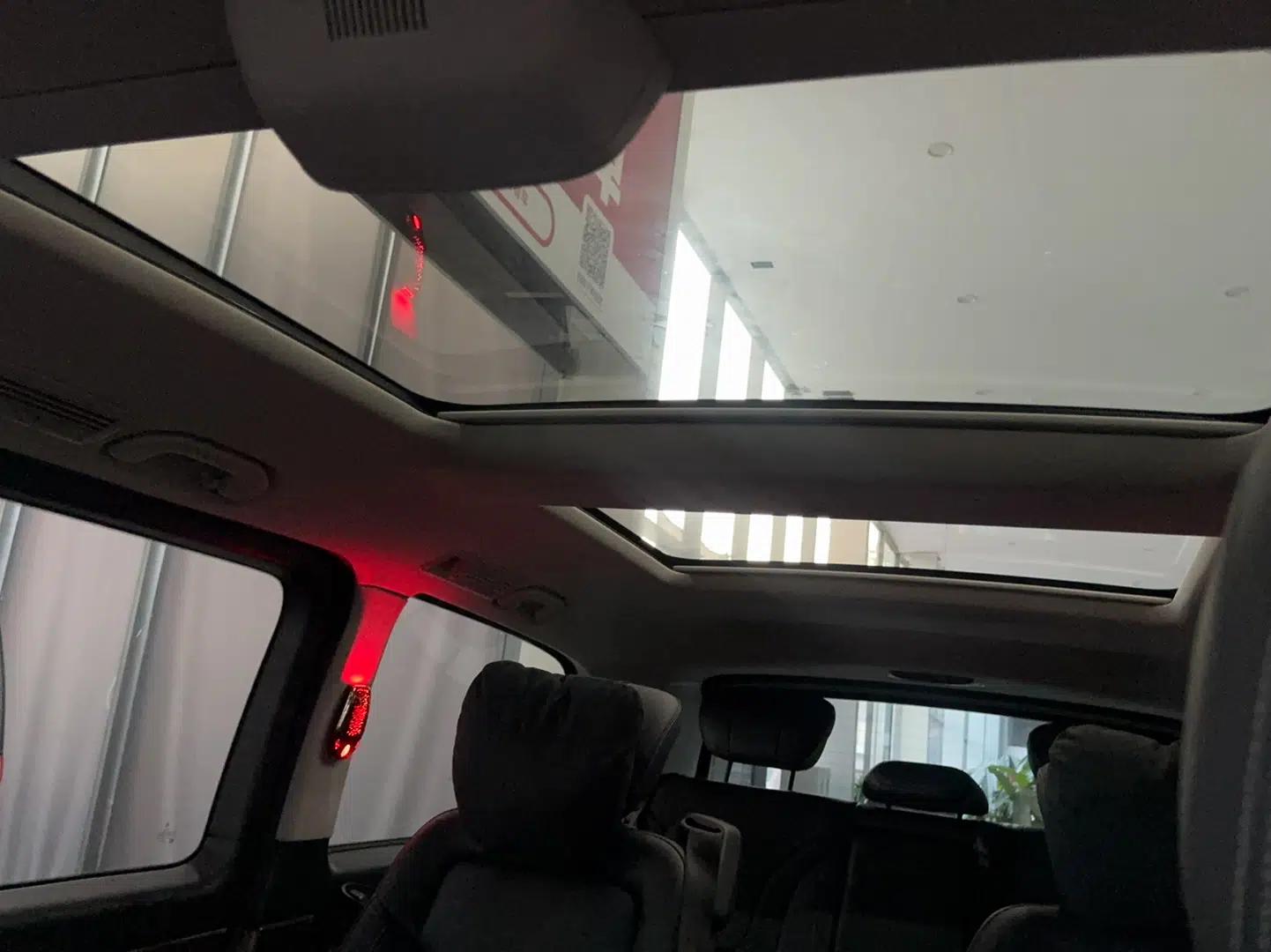 Mercedes-Benz V-Class 2021 V 260 Prestige Edition — миниатюра 12