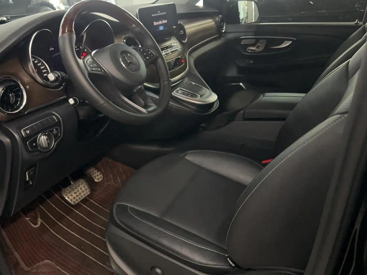 Mercedes-Benz V-Class 2021 V 260 Prestige Edition — миниатюра 13