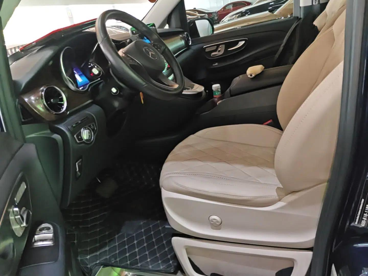 Mercedes-Benz V-Class 2021 V 260 Avantgarde Edition — миниатюра 17