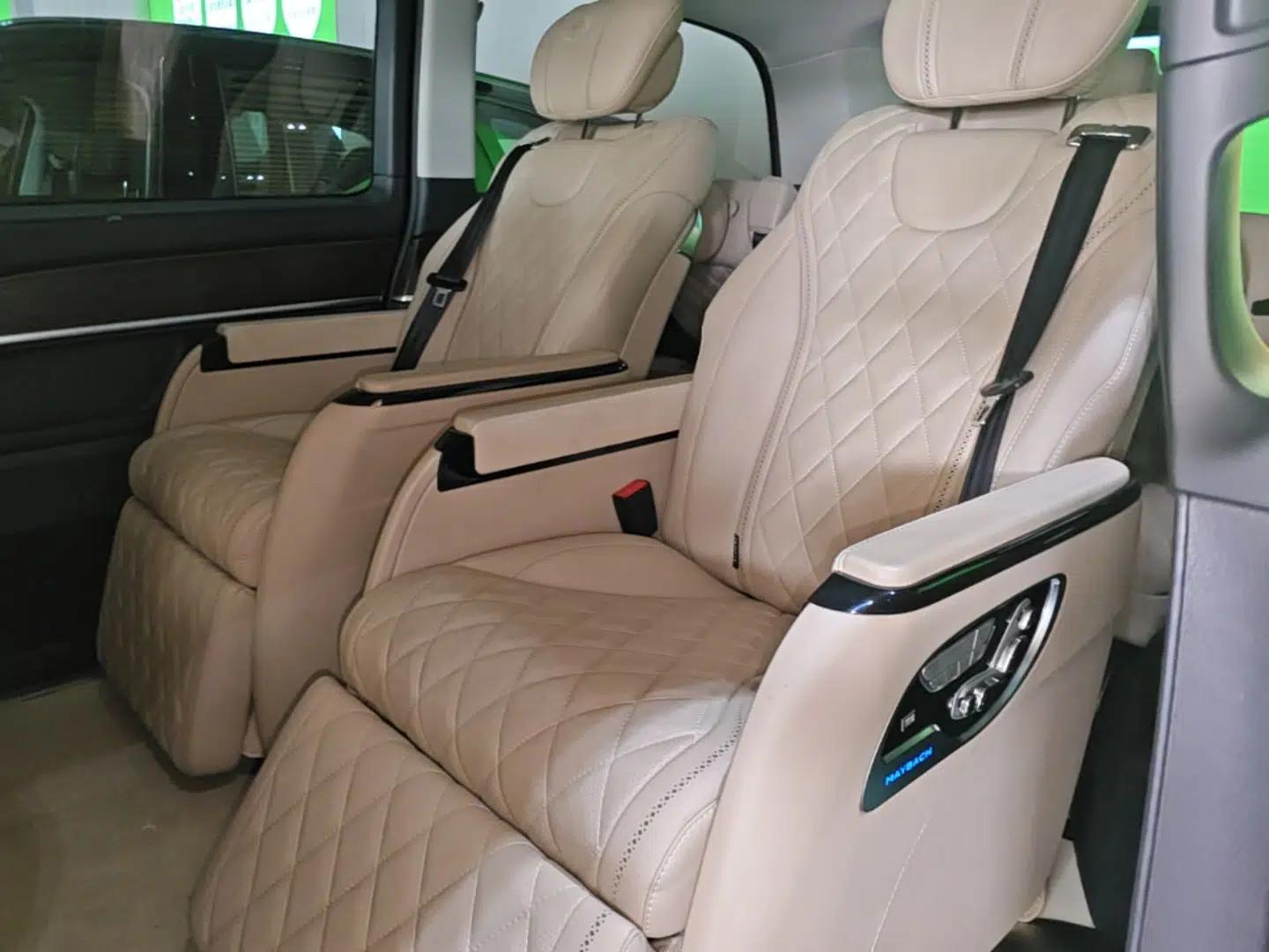 Mercedes-Benz V-Class 2021 V 260 Avantgarde Edition — миниатюра 20