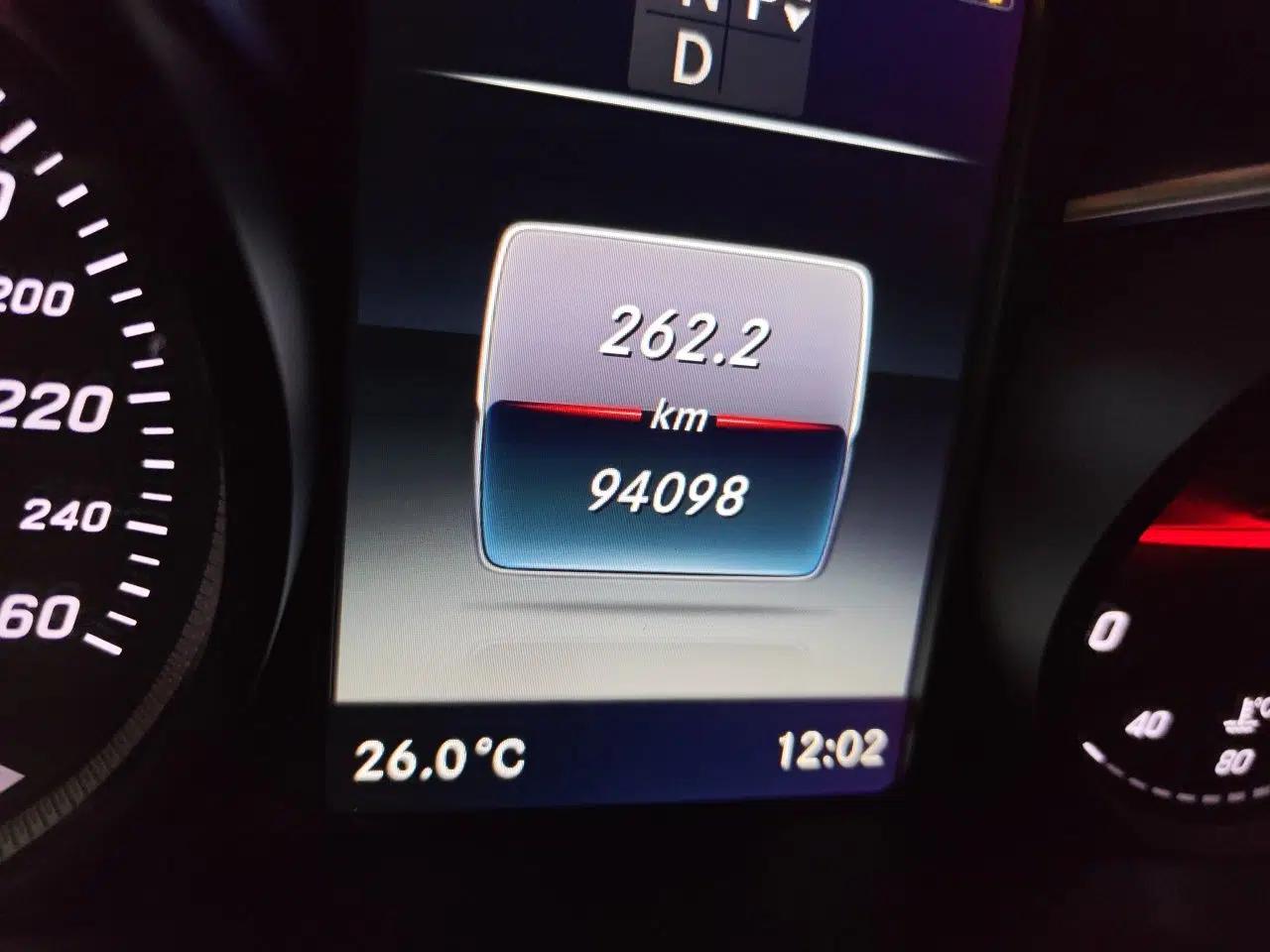 Mercedes-Benz V-Class 2017 V 260 Avantgarde Edition — миниатюра 12