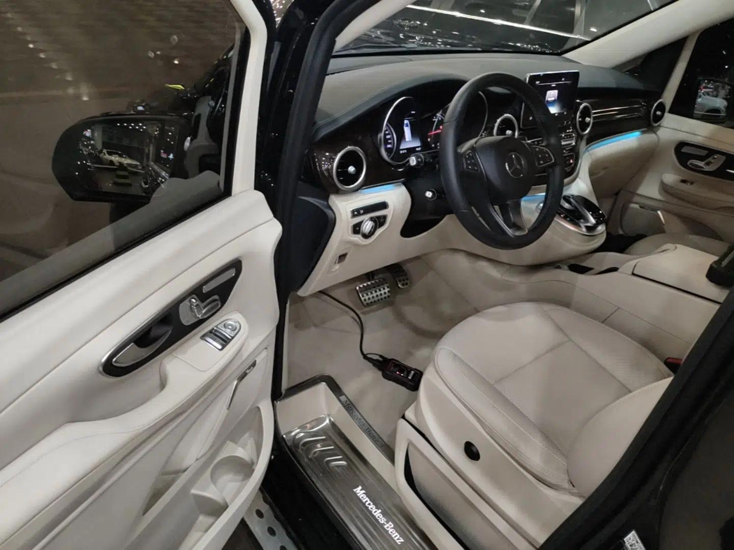Mercedes-Benz V-Class 2017 V 260 L Prestige Extended Edition — миниатюра 23
