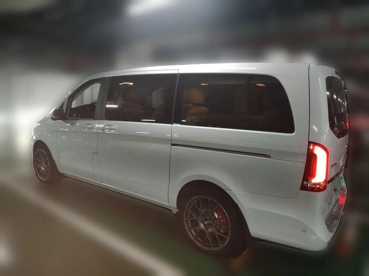 Mercedes-Benz V-Class 2016 V 260 Avantgarde Edition — миниатюра 4