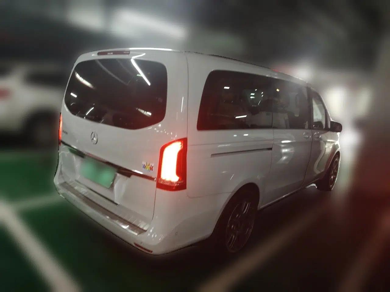Mercedes-Benz V-Class 2016 V 260 Avantgarde Edition — миниатюра 6