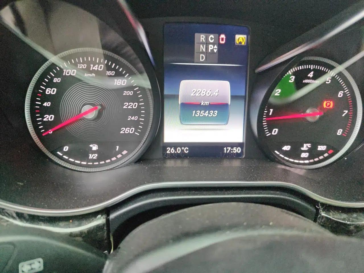 Mercedes-Benz V-Class 2018 V 260 L Prestige Extended Version China VI — миниатюра 12