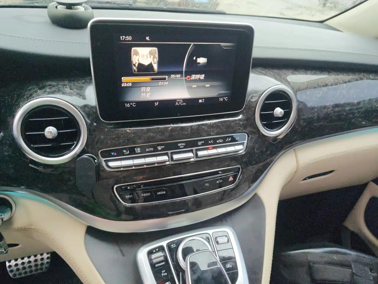Mercedes-Benz V-Class 2018 V 260 L Prestige Extended Version China VI — миниатюра 13