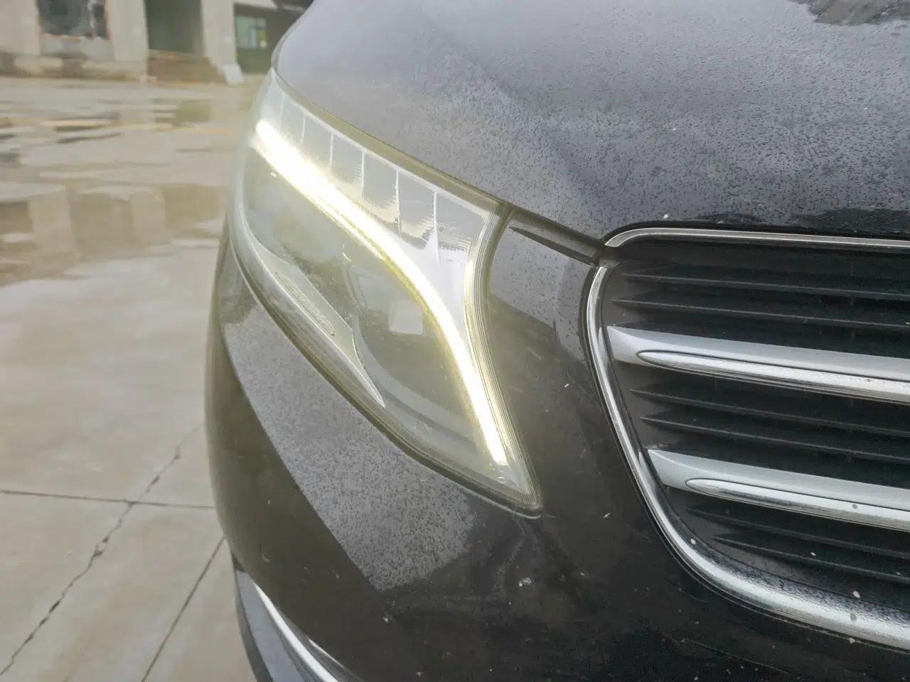 Mercedes-Benz V-Class 2018 V 260 L Prestige Extended Version China VI — миниатюра 7