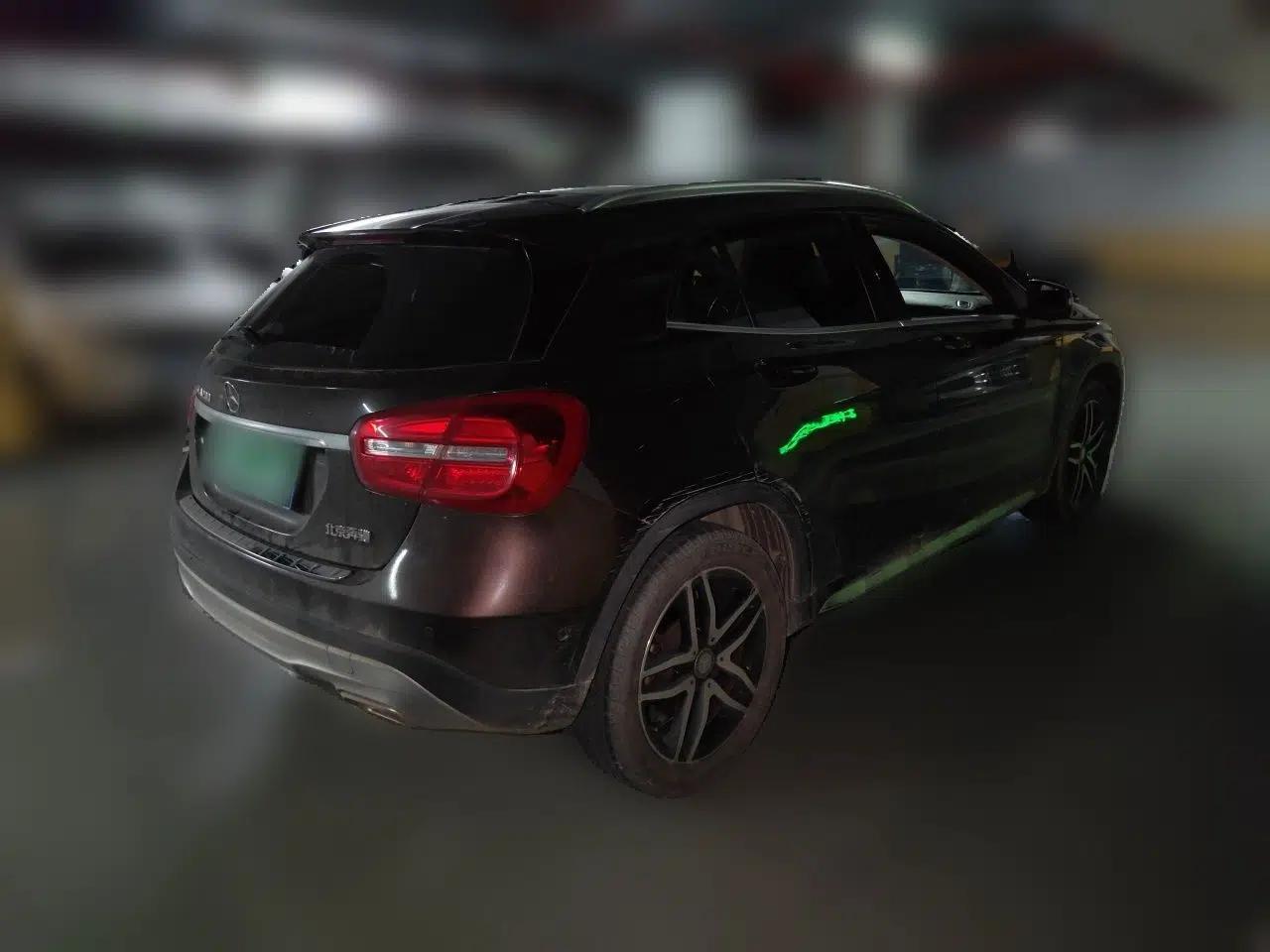 Mercedes-Benz GLA 2015 GLA 200 Fashion Model — миниатюра 6