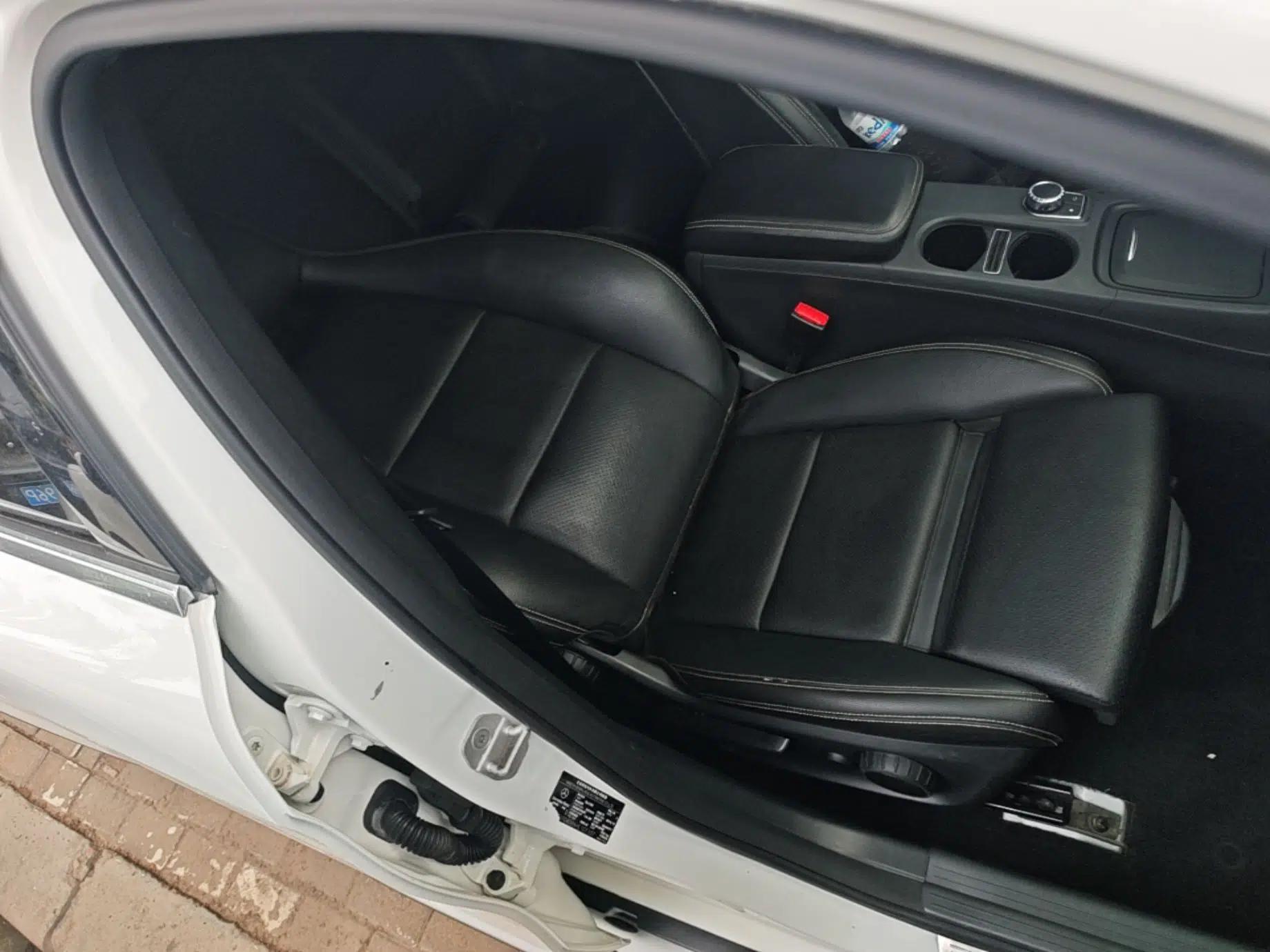 Mercedes-Benz GLA 2016 GLA 200 Fashion Model — миниатюра 19