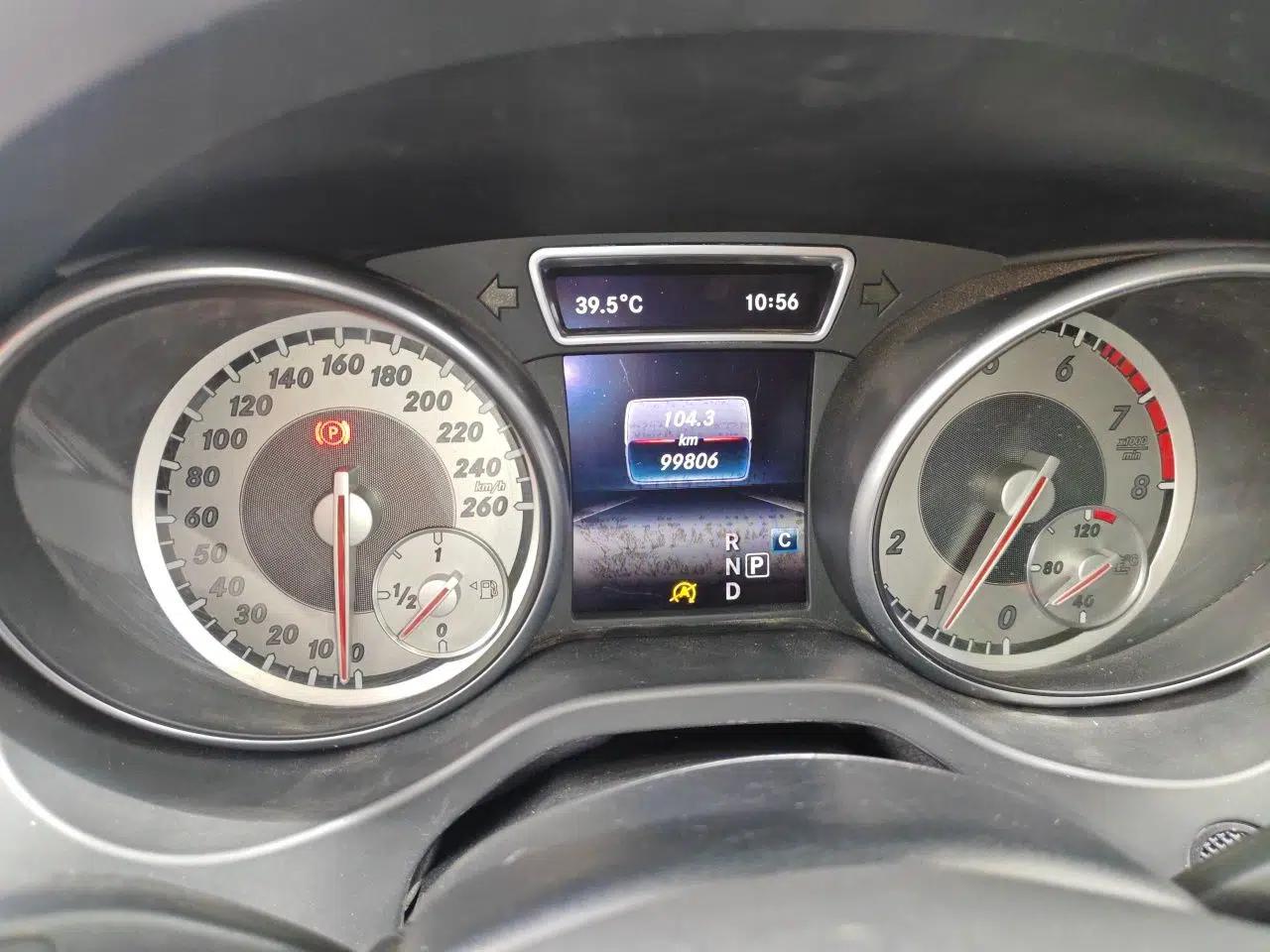 Mercedes-Benz GLA 2016 GLA 200 Sport Edition — миниатюра 11