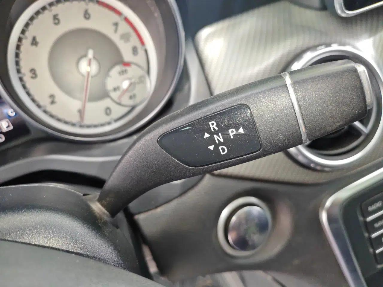 Mercedes-Benz GLA 2016 GLA 200 Sport Edition — миниатюра 14