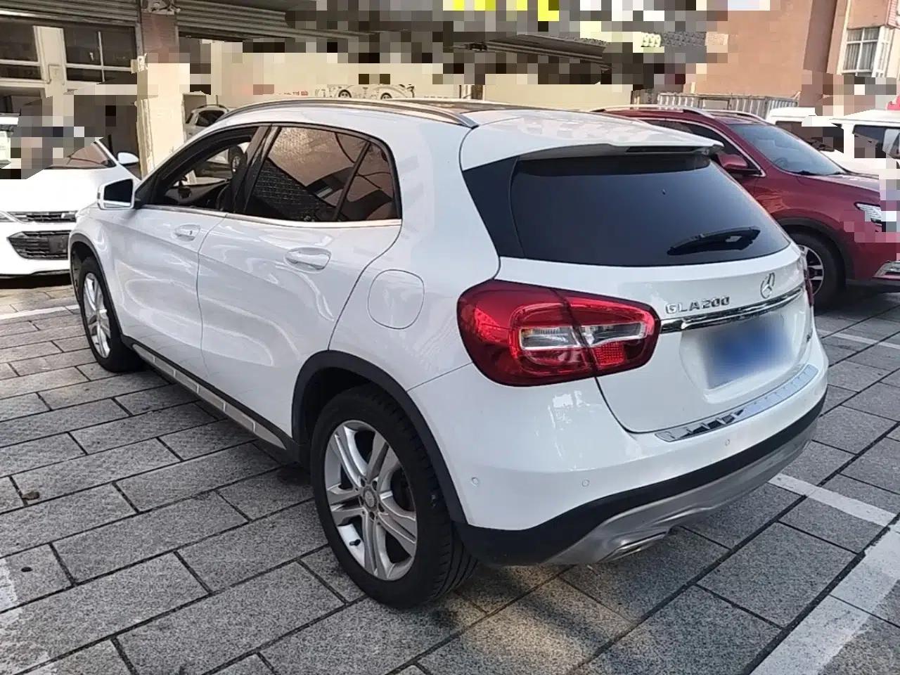 Mercedes-Benz GLA 2016 GLA 200 Sport Edition — миниатюра 4