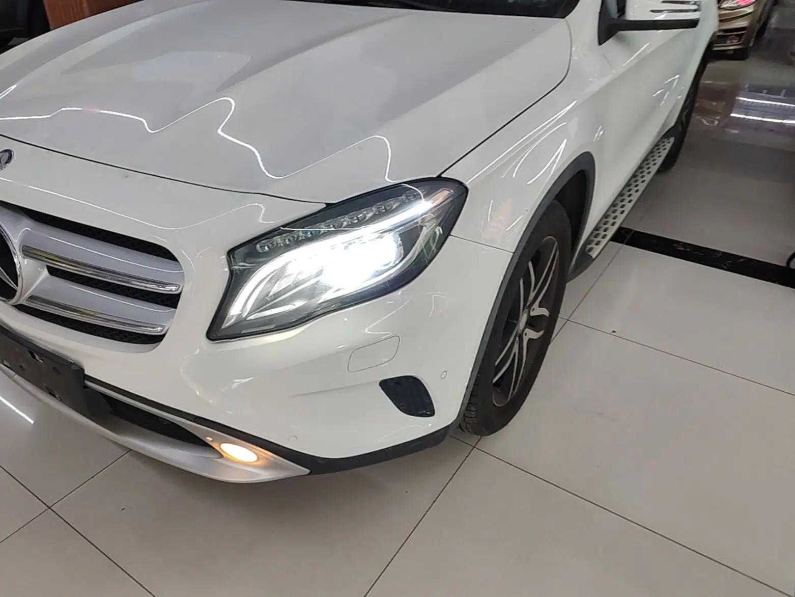Mercedes-Benz GLA 2015 GLA 200 Fashion Model — миниатюра 8