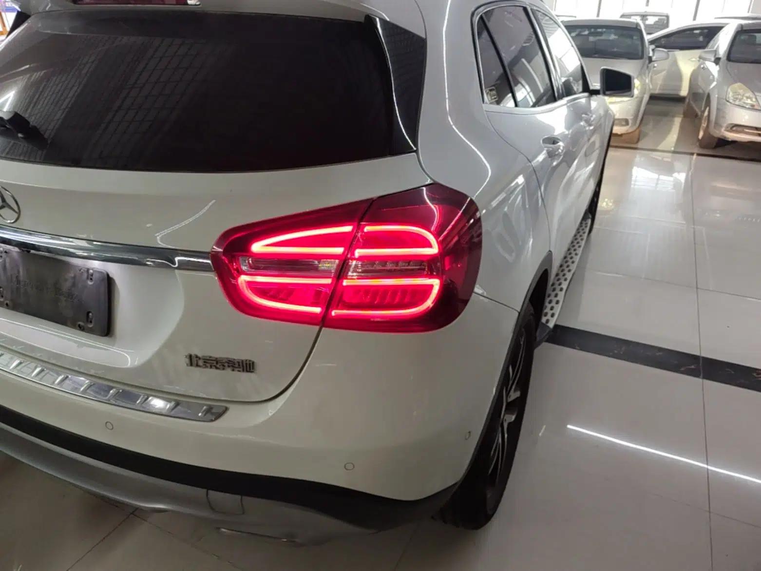 Mercedes-Benz GLA 2015 GLA 200 Fashion Model — миниатюра 9