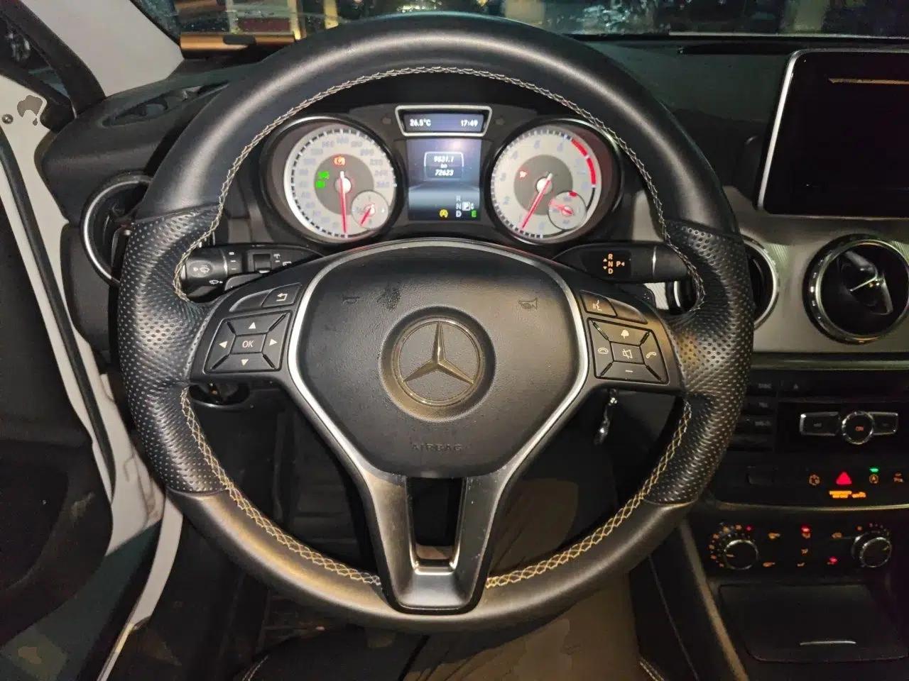 Mercedes-Benz GLA 2015 GLA 200 Sport Edition — миниатюра 10