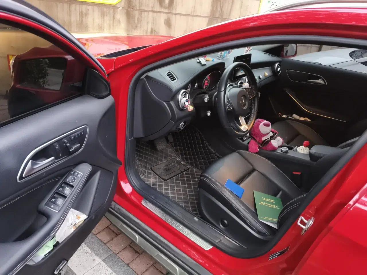 Mercedes-Benz GLA 2017 GLA 200 Fashion Model — миниатюра 16