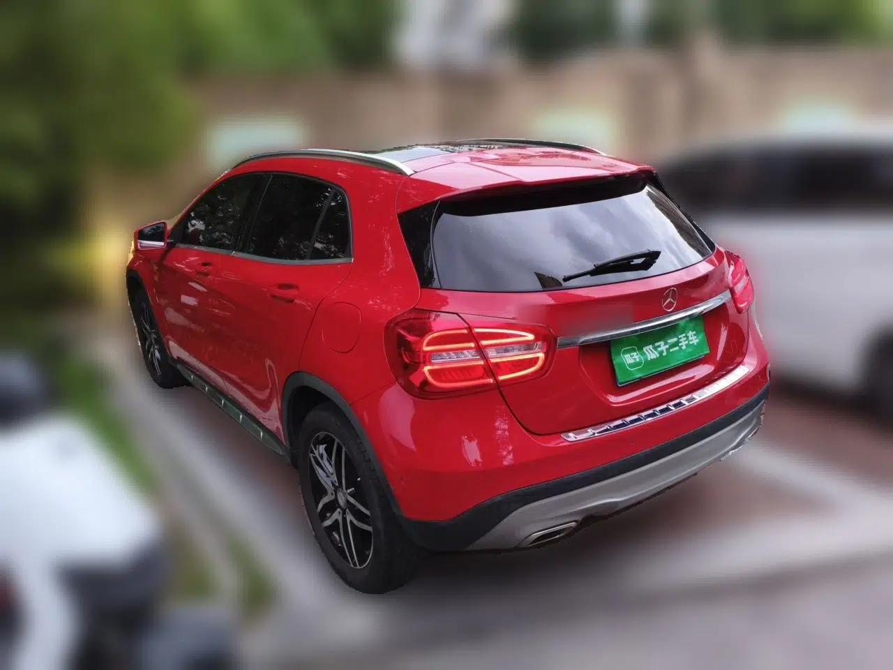 Mercedes-Benz GLA 2017 GLA 200 Fashion Model — миниатюра 4