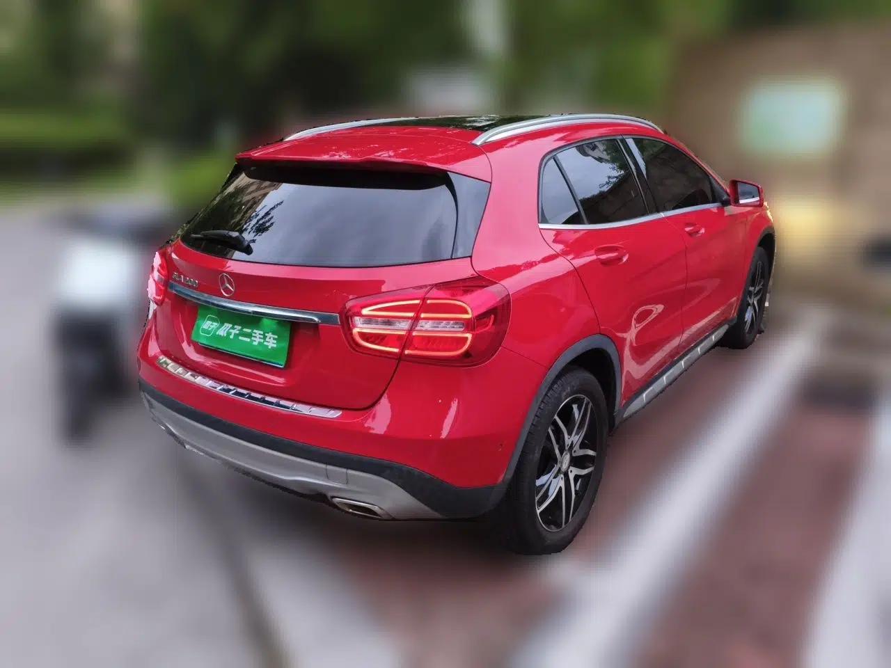 Mercedes-Benz GLA 2017 GLA 200 Fashion Model — миниатюра 6