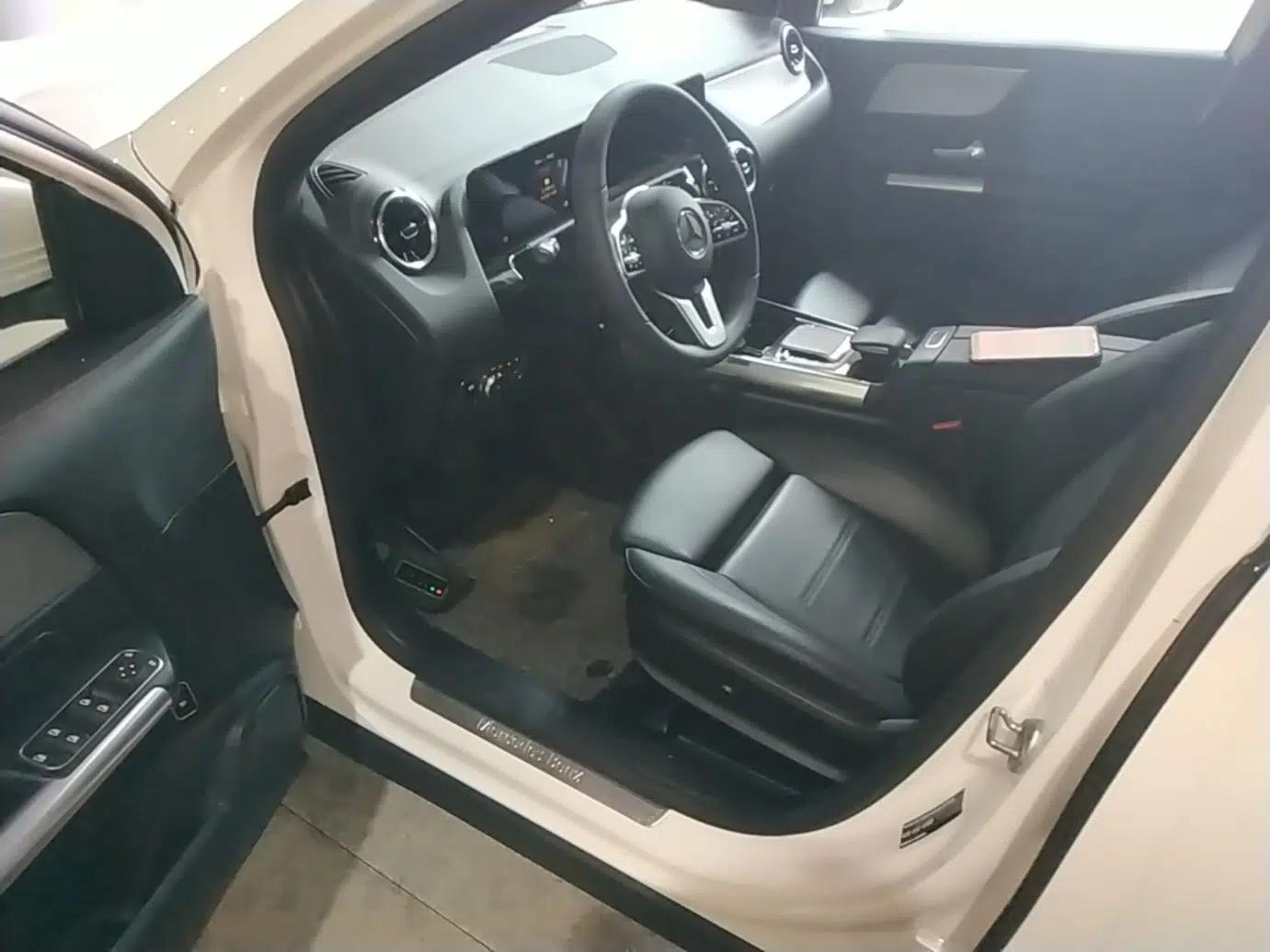 Mercedes-Benz GLA 2020 GLA 180 — миниатюра 18