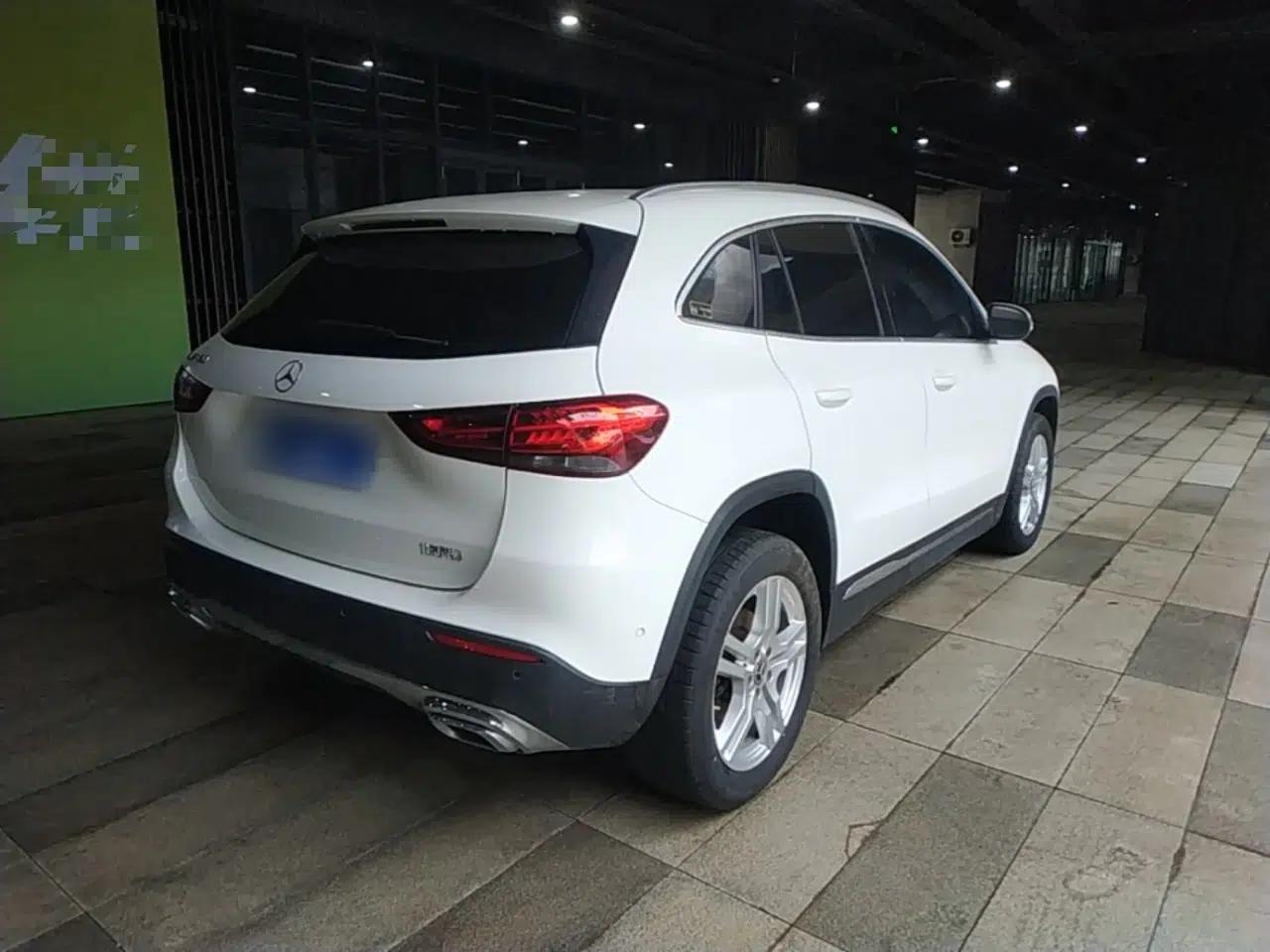 Mercedes-Benz GLA 2020 GLA 180 — миниатюра 6