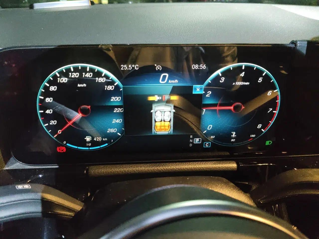 Mercedes-Benz GLA 2020 GLA 200 — миниатюра 11