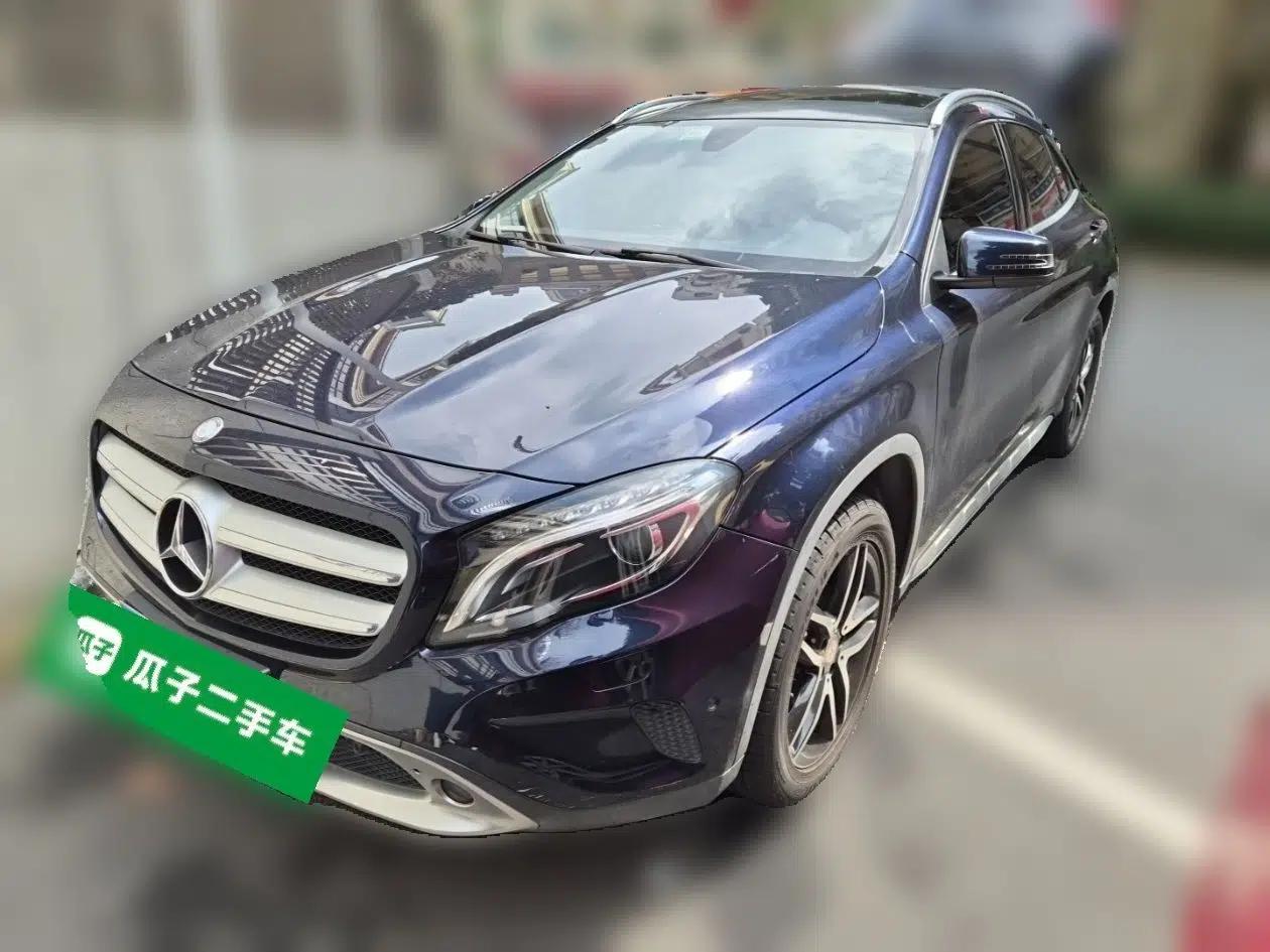Mercedes-Benz GLA 2016 GLA 200 Fashion Model — миниатюра 1