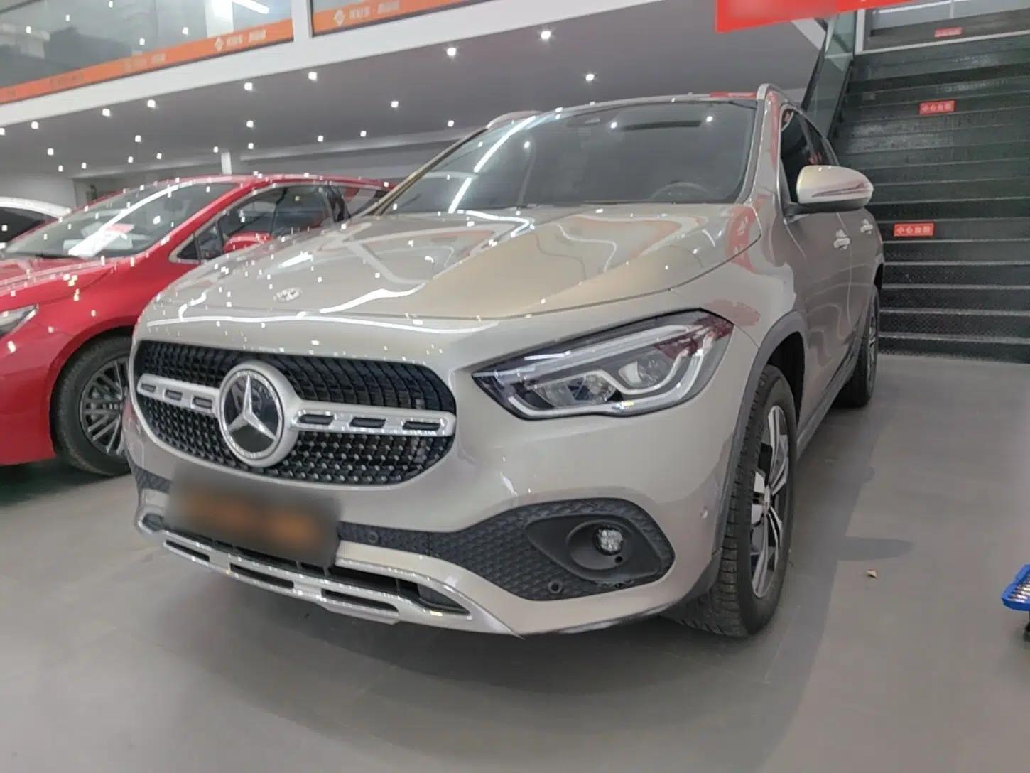 Mercedes-Benz GLA 2022 GLA 220 — миниатюра 1