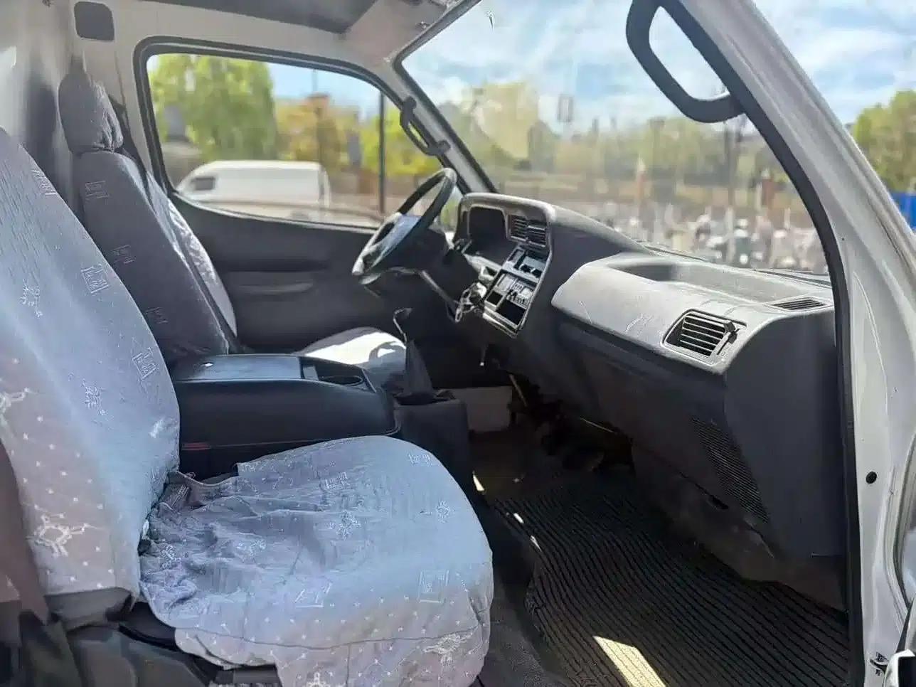 Jinbei Haishi 2018 2.0L Fifth Generation Van Standard Roof 2 Seats 4G21C — миниатюра 5