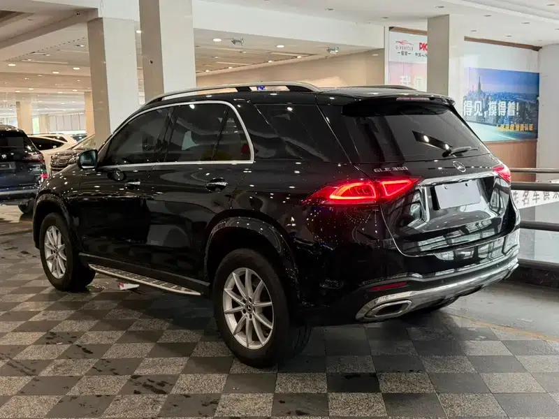 Mercedes-Benz GLE (Imported) 2021 GLE 350 4MATIC Fashion Model — миниатюра 4