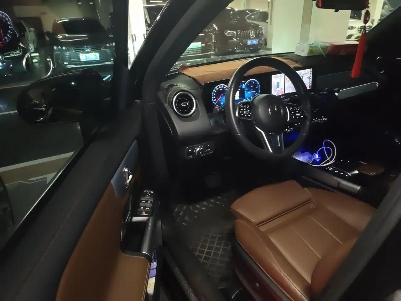 Mercedes-Benz GLB 2023 GLB 200 Fashion Model — миниатюра 16
