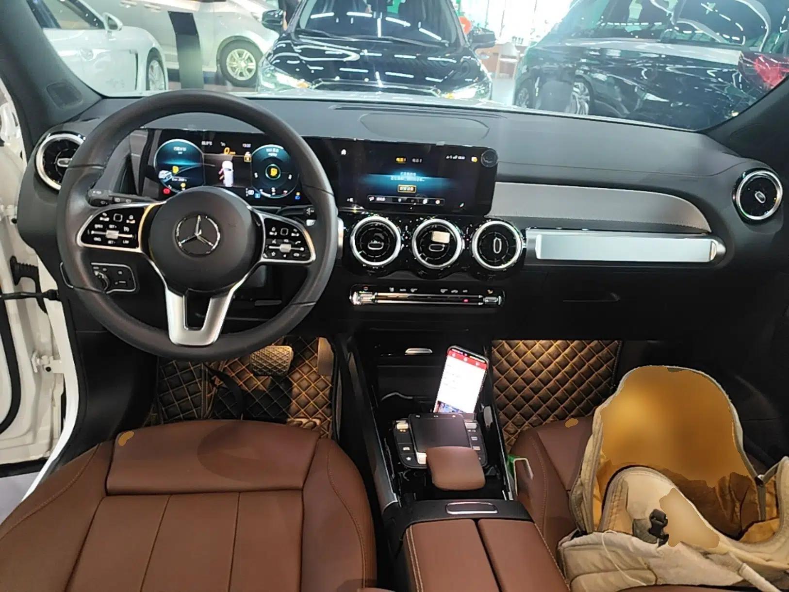 Mercedes-Benz GLB 2023 GLB 200 Dynamic Edition — миниатюра 17