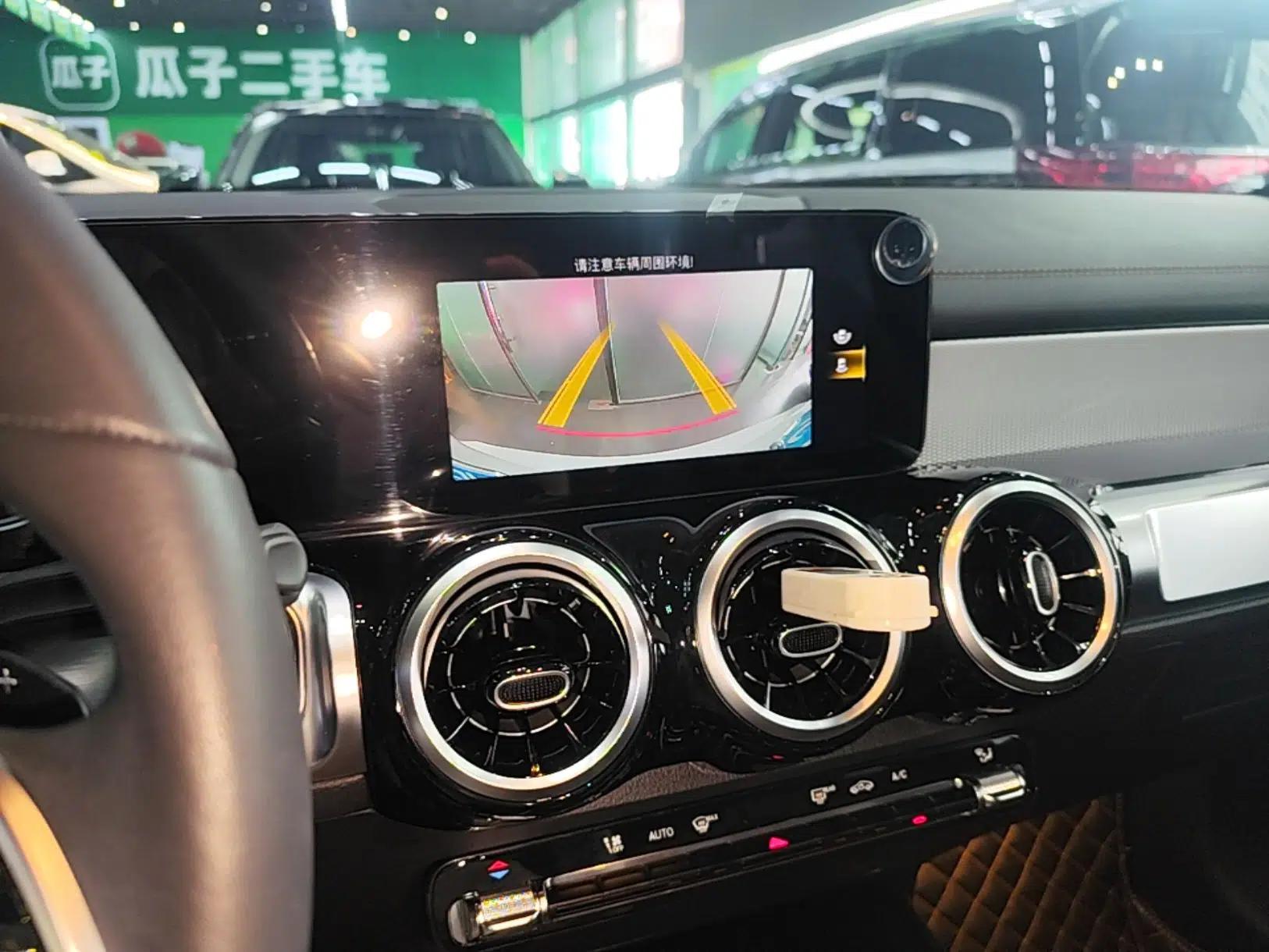 Mercedes-Benz GLB 2023 GLB 200 Dynamic Edition — миниатюра 20