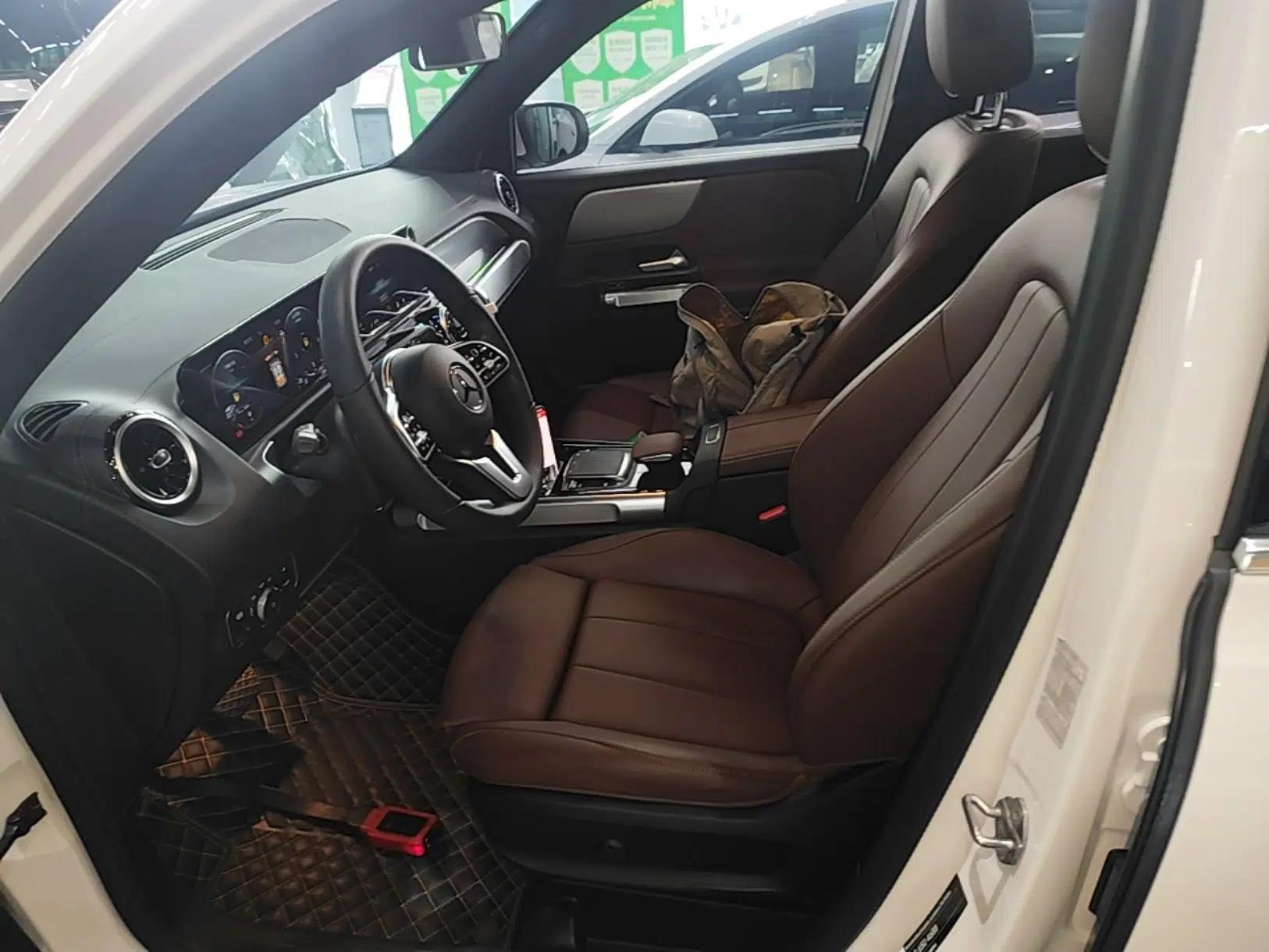 Mercedes-Benz GLB 2023 GLB 200 Dynamic Edition — миниатюра 22
