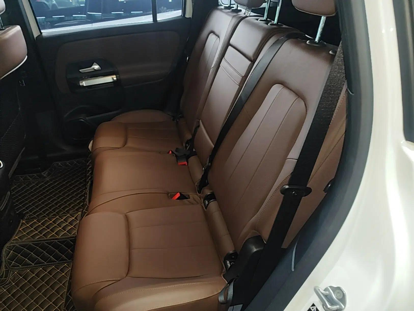 Mercedes-Benz GLB 2023 GLB 200 Dynamic Edition — миниатюра 25