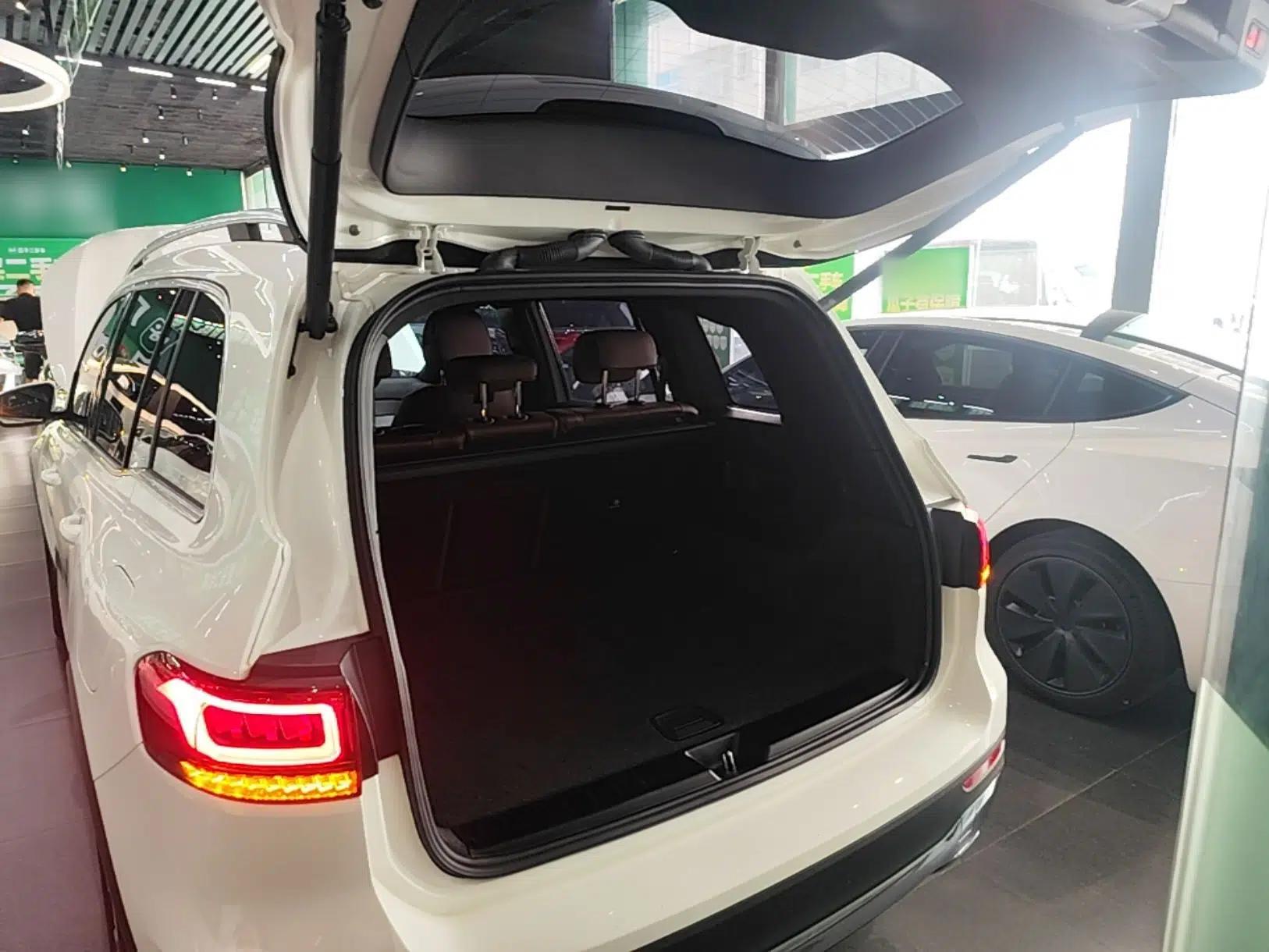 Mercedes-Benz GLB 2023 GLB 200 Dynamic Edition — миниатюра 27