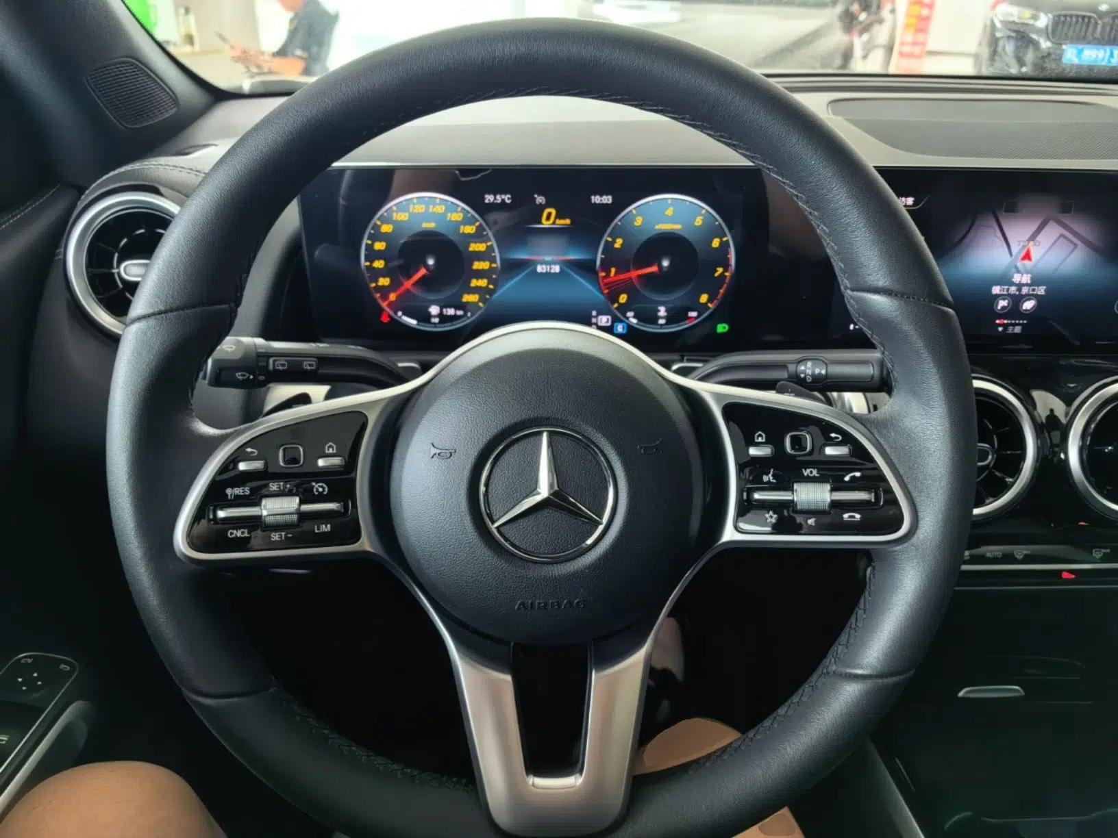 Mercedes-Benz GLB 2022 Second Facelift GLB 200 Dynamic Edition — миниатюра 13